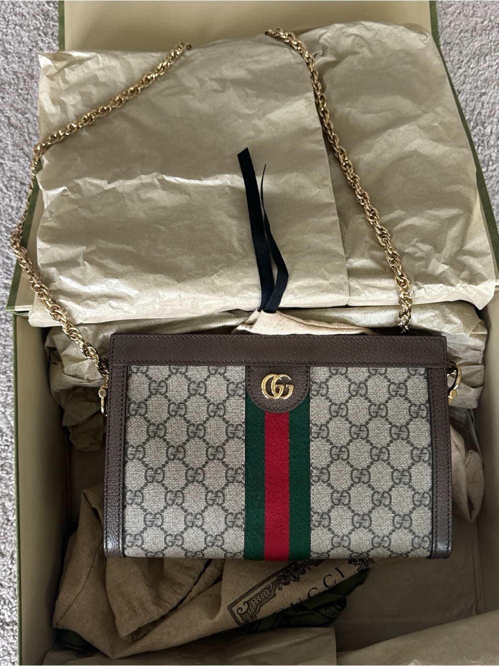 Gucci Ophidia Medium Shoulder Bag